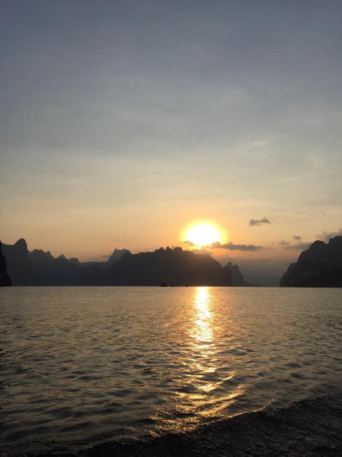 Khao Sok Inn Hostel Khao Sok National Park Esterno foto