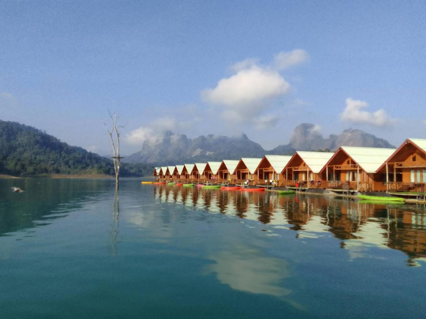 Khao Sok Inn Hostel Khao Sok National Park Esterno foto